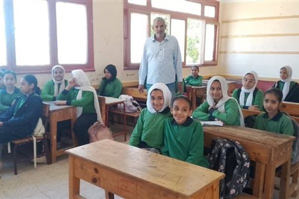 "ثقافة السويس" تحتفي باليوم العالمي للكتاب وحقوق المؤلف بمحاضرة توعوية لتعزيز القراءة
