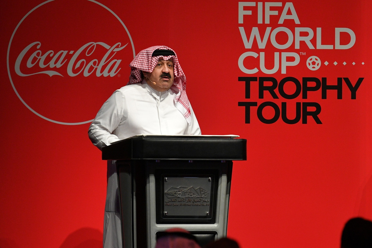 اليوسف يؤجل القادسية وبرقان ويعد بمكافأة 100 ألف دولار