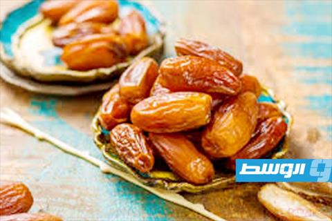 أدخلي ماء التمر في روتين عنايتك بالبشرة