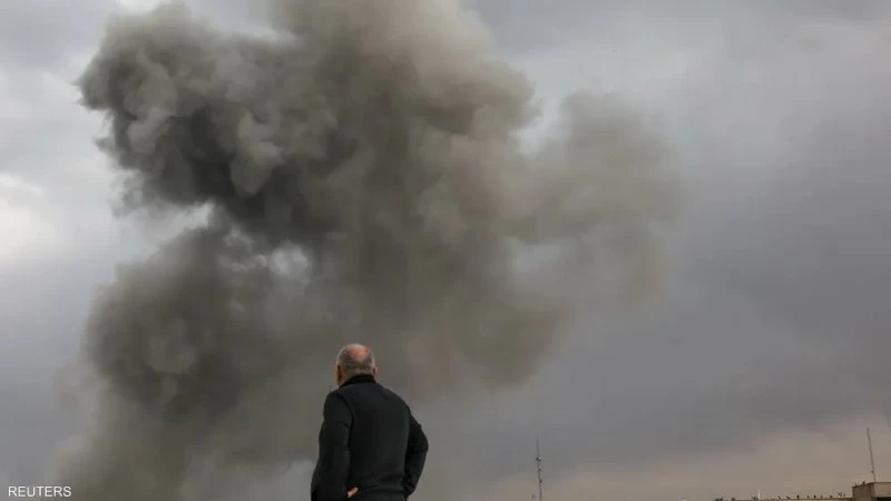 إيران تتمادى في الاعتداءات السافرة.. وتستهدف مرافق مدنية في دول الخليج