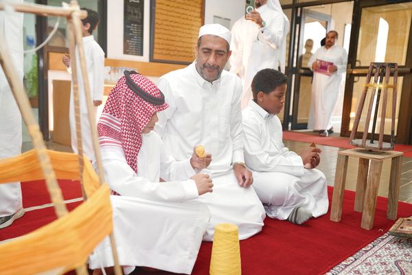 18 ألف طالب في الأحساء يشاركون بـ «يوم التراث»