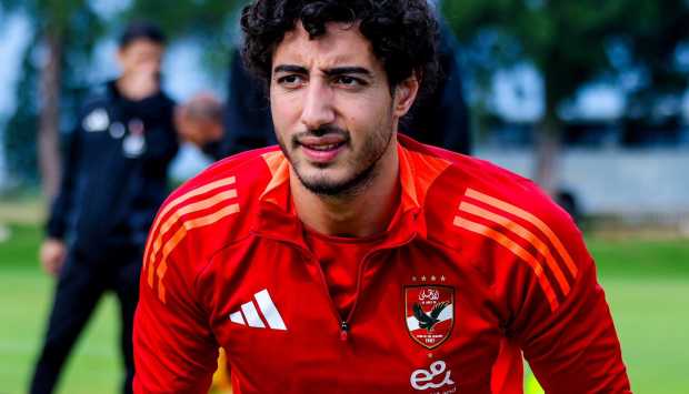 المهددون بالغياب عن مباراة القمة.. محمد هاني وبن رمضان الأبرز من الأهلي