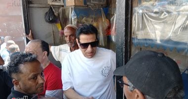 صاحب واجب.. المطرب أحمد شيبة يتقدم جنازة والد حمو بيكا بمقابر الإسكندرية