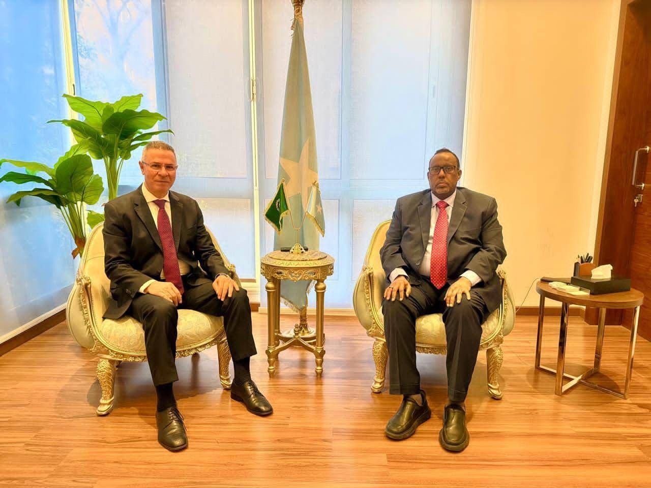 سفير الصومال بالقاهرة يستقبل الأمين العام المساعد لجامعة الدول العربية لقطاع فلسطين