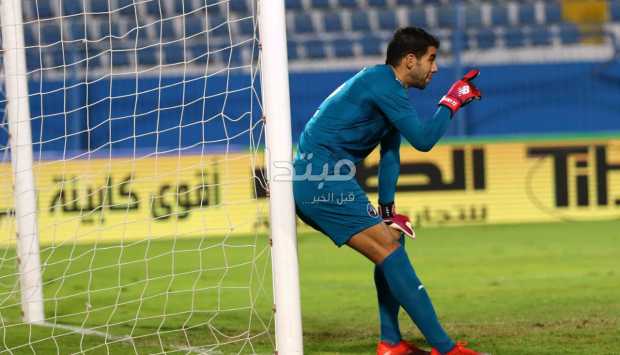 العمر مجرد رقم.. شريف إكرامي يتصدر قائمة استثنائية في الدوري المصري