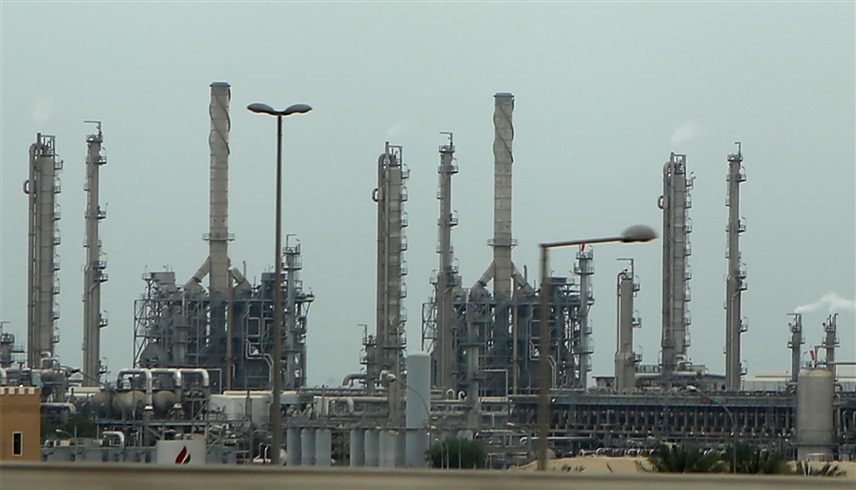 الكويت.. حريق في مصفاة الأحمدي نتيجة هجمات بطائرات مسيّرة