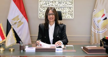 الثقافة تبحث مع محافظة البحر الأحمر نقل المكتبات المتنقلة وعربات المسرح