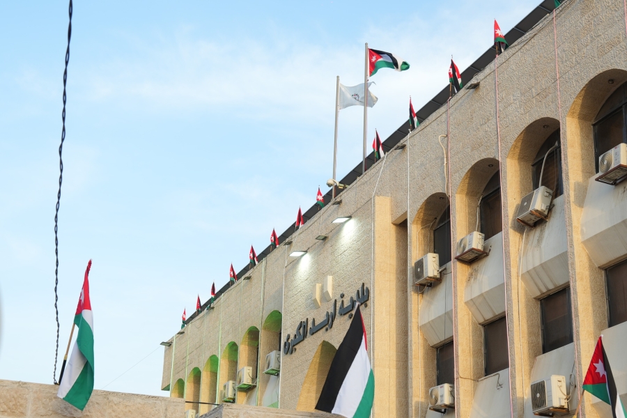 بلدية إربد تخصص 5.5 مليون دينار لتنفيذ مشاريع البنية التحتية وتحسين الخدمات