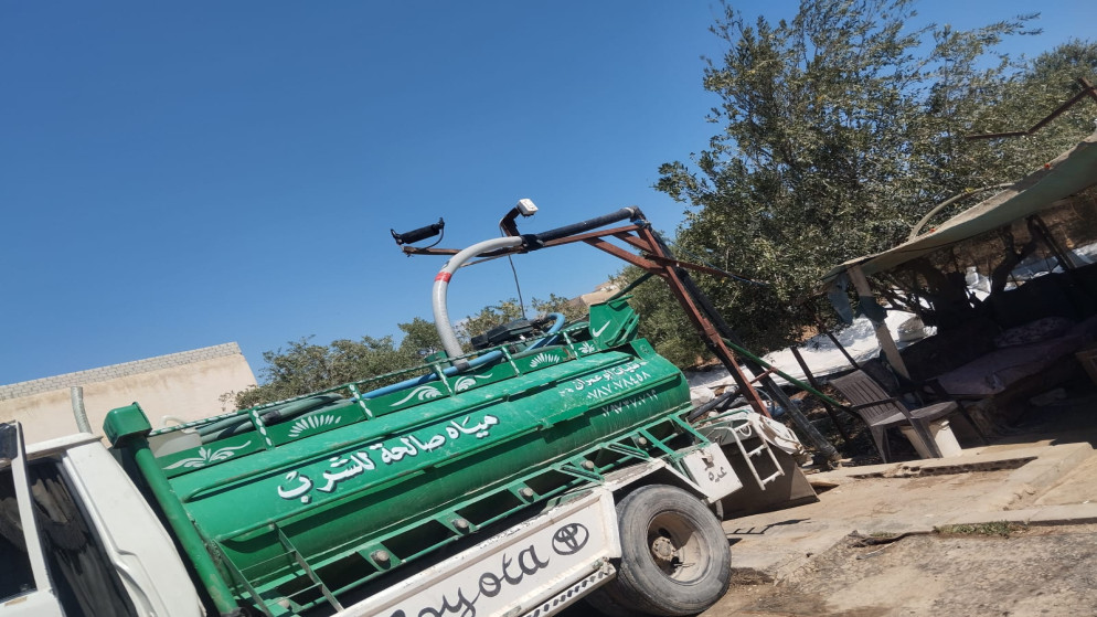 ضبط تعبئة مياه غير صالحة للشرب ومخالفات في بيع المياه جنوب إربد وعمان