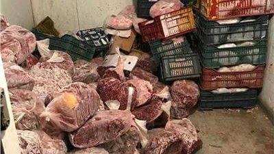 ضبط 901 كيلو لحوم ودواجن وأسماك مدخنة " رنجة" فاسدة بالغربية