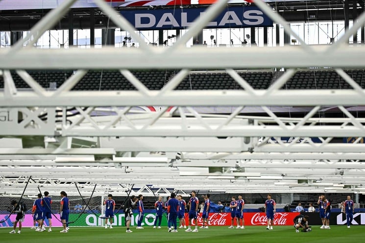 درجات الحرارة المرتفعة تُهدد المشجعين في دالاس خلال كأس العالم