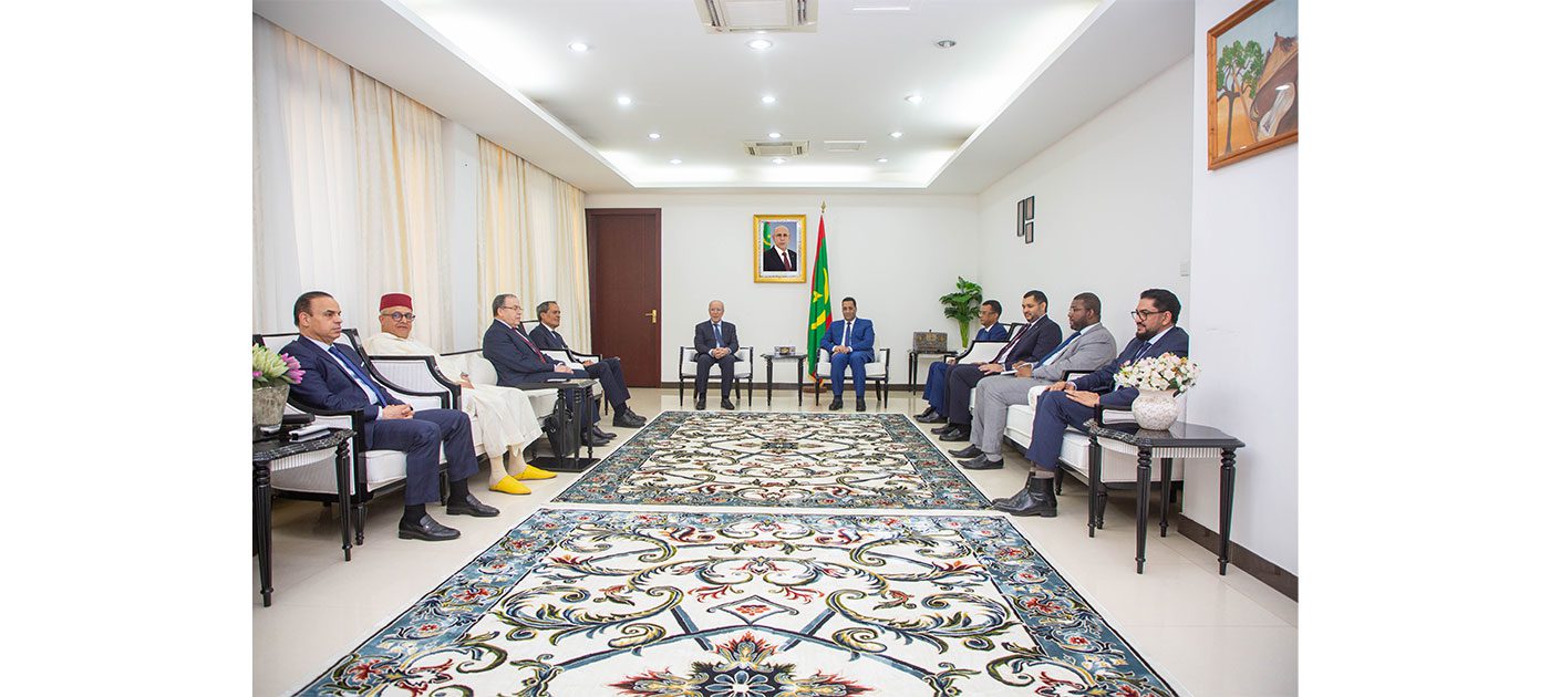 الوزير الأول يستقبل وزير الأوقاف والشؤون الدينية المغربي