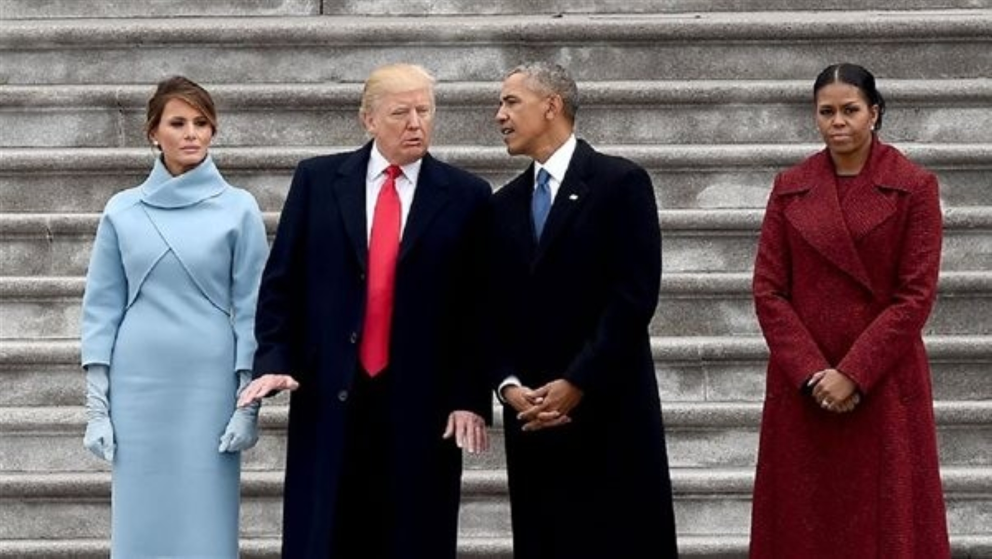 ترامب ينشر فيديو مسيئًا لأوباما وزوجته ثم يحذفه