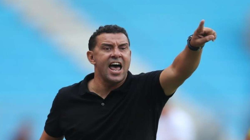 أنيس بوجلبان مدربا جديدا لمنتخب تحت 23 سنة