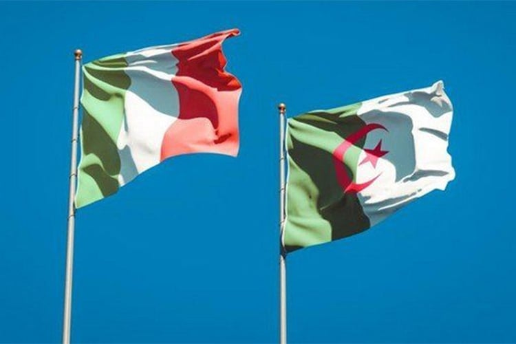 فتْح ملف مراجعة عقود توريد الغاز الطبيعي بين الجزائر وإيطاليا