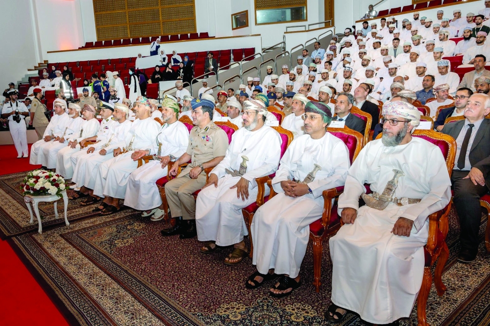 مؤتمر دولي بجامعة السلطان قابوس يستعرض 10 تطبيقات صناعية لأنظمة المركبات غير المأهولة