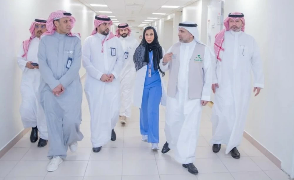 وزير الصحة يقف ميدانياً على جاهزية الخدمات الصحية بالمدينة المنورة
