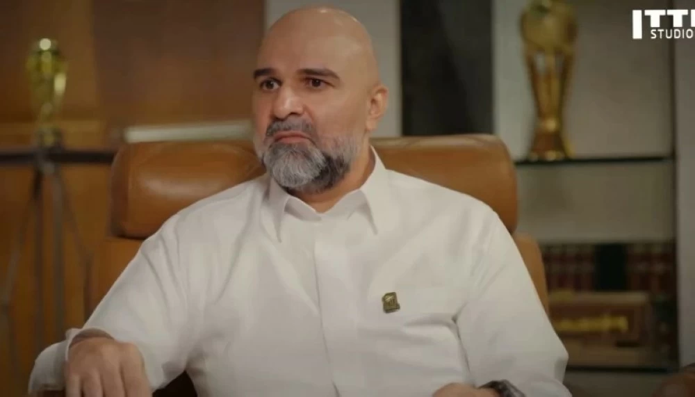 سندي يرفض الاستقالة من «العميد»