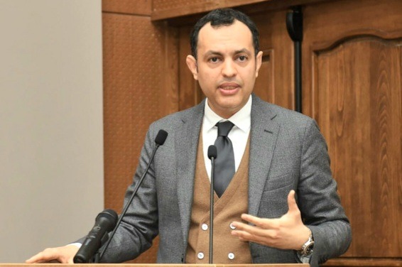 الوزير السكوري يدعو إلى إجراء مراجعة عميقة لمقاربات مستقبل الشغل