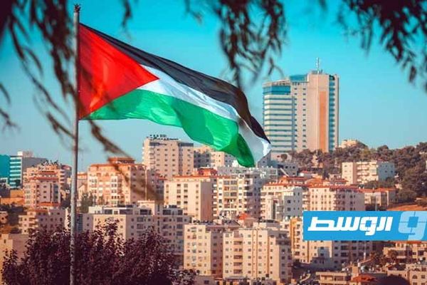 لجنة الدستور الموقت لدولة فلسطين تنشر مسودته وتفتح الباب للملاحظات