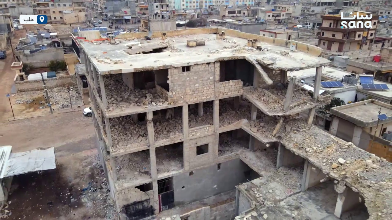 والدان من جنديريس بريف حلب يستذكران ليلة الزلزال الذي خطف ابنهما وعائلته بأكملها