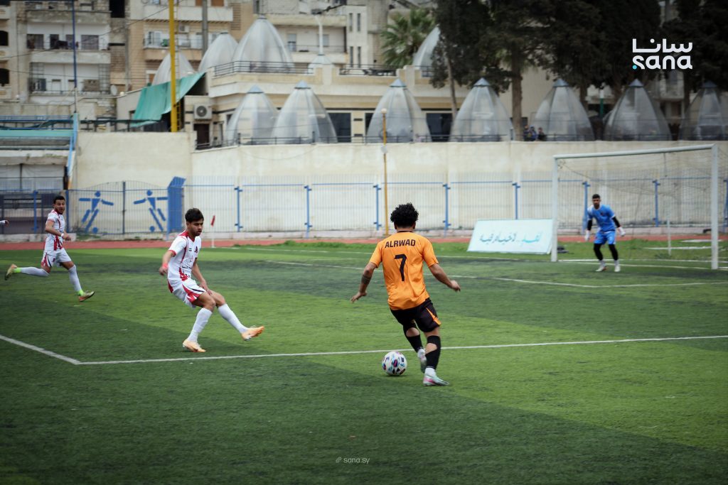 الرواد يفوز على خطاب بدوري الدرجة الأولى للرجال بكرة القدم