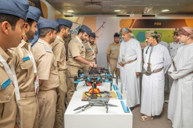 "عُمان 2026": انطلاق مؤتمر الأنظمة غير المأهولة بجامعة السلطان قابوس