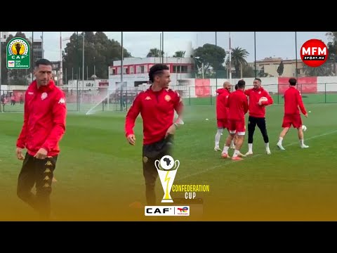 الضحك والخدمة في تداريب الوداد قبل مواجهة مانييما.. "زياش هاكر على لاميرات وبوشواري ضحية ودّينة"