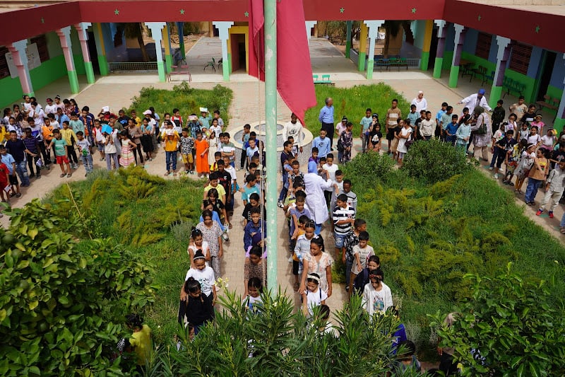 بن عيسى يبحث تشريع الحياة المدرسية