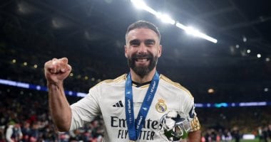 ريال مدريد يقترب من وداع قائده دانى كارفخال