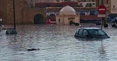 المناخ المتطرف يلاحق المغرب.. الفيضانات تُجبر150 ألفا على النزوح.. عمليات الإجلاء مستمرة.. مصرع 6 أشخاص غرقًا بطنجة وتطوان.. النشاط الزلزالي مستمر.. هزتان أرضيتان بالحسيمة وأزيلال