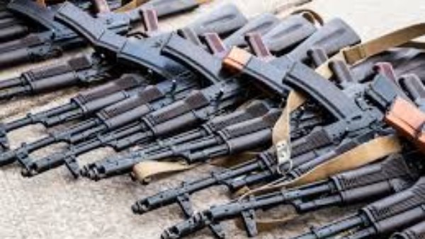 حالات سحب وإلغاء رخص السلاح وفقًا للقانون