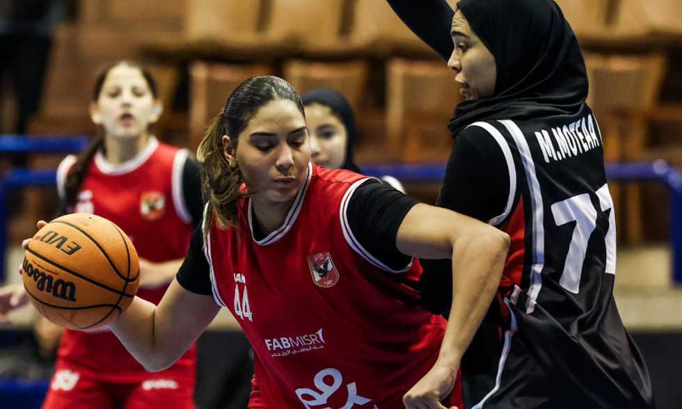 كرة سلة - فوز الأهلي وسبورتنج في دوري السيدات